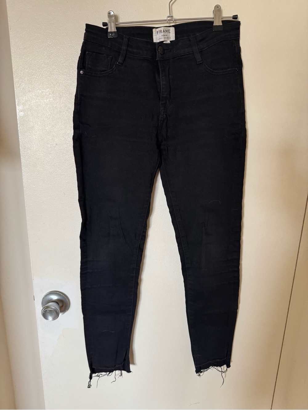Frame Denim Black Raw-Hem High-Rise Skinny Jeans